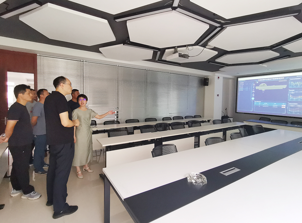 微特總經(jīng)理高鈺敏、水電事業(yè)部韓信熱情接待了來訪貴賓